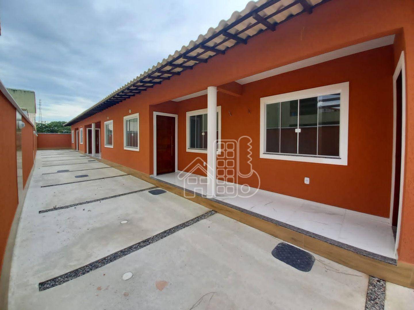 Casa com 2 dormitórios à venda, 80 m² por R$ 240.000,00 - Cordeirinho - Maricá/RJ