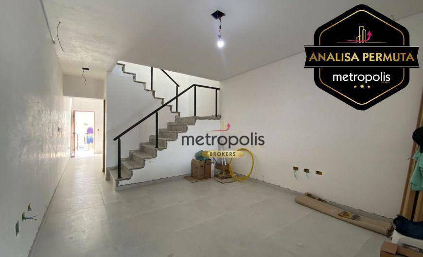 Sobrado com 3 dormitórios à venda, 127 m² por R$ 670.000,00 - Vila Camilópolis - Santo André/SP