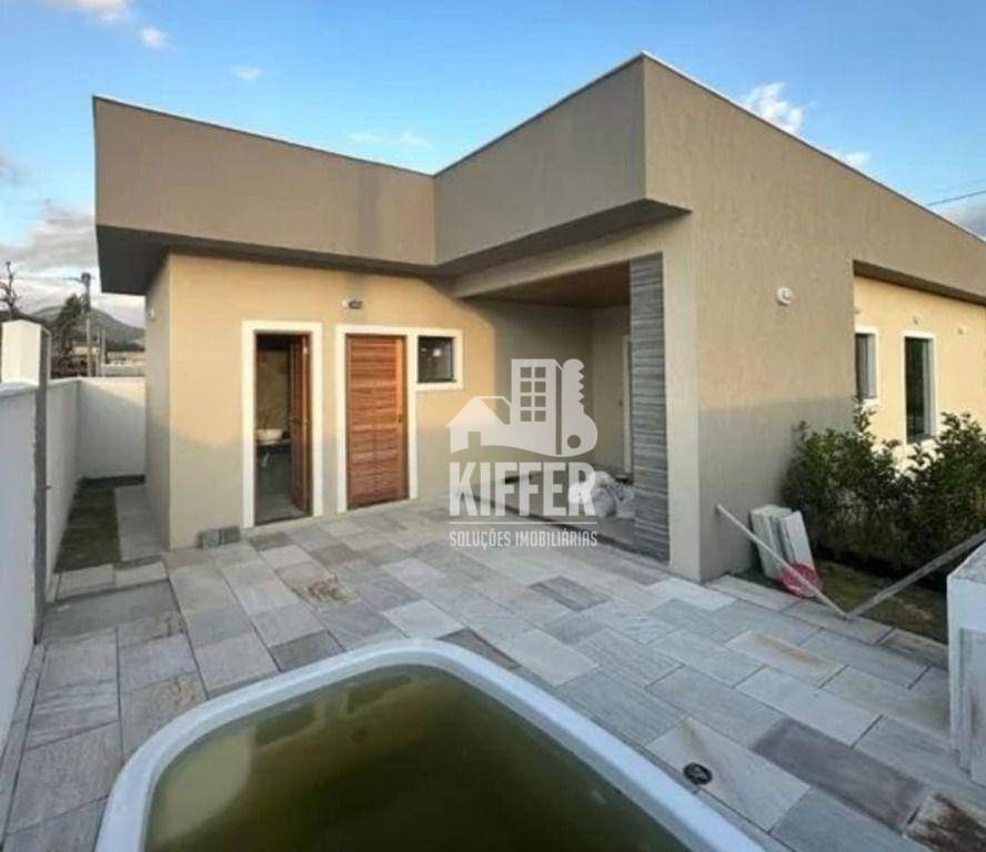 Casa com 3 quartos à venda, 99 m² por R$ 585.000 - Ubatiba - Maricá/RJ