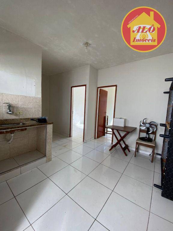 Apartamento com 2 quartos para alugar, 40 m² por R$ 1.000/mês - Vila Guilhermina - Praia Grande/SP