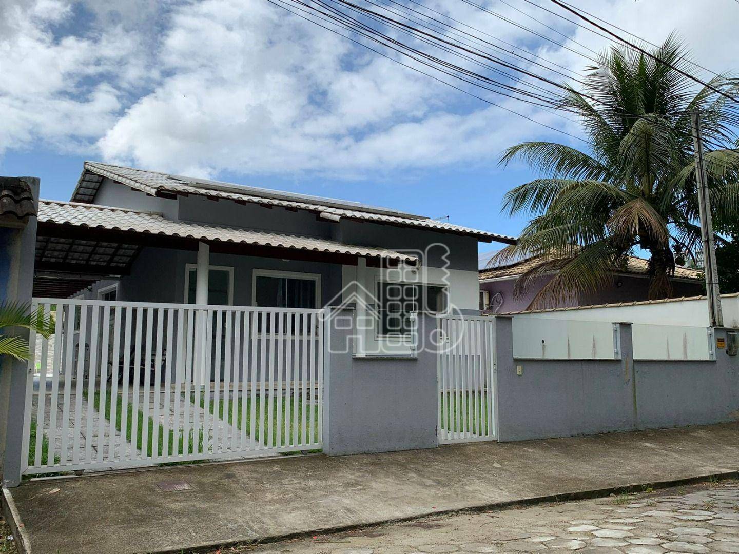 Casa com 3 dormitórios à venda, 126 m² por R$ 550.000,00 - Flamengo - Maricá/RJ