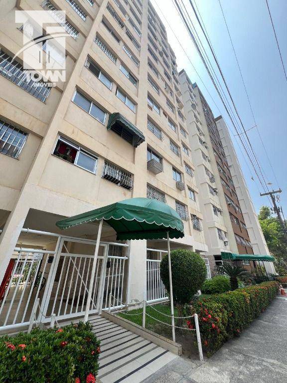 Apartamento com 2 dormitórios à venda, 80 m² por R$ 220.000,00 - Colubande - São Gonçalo/RJ