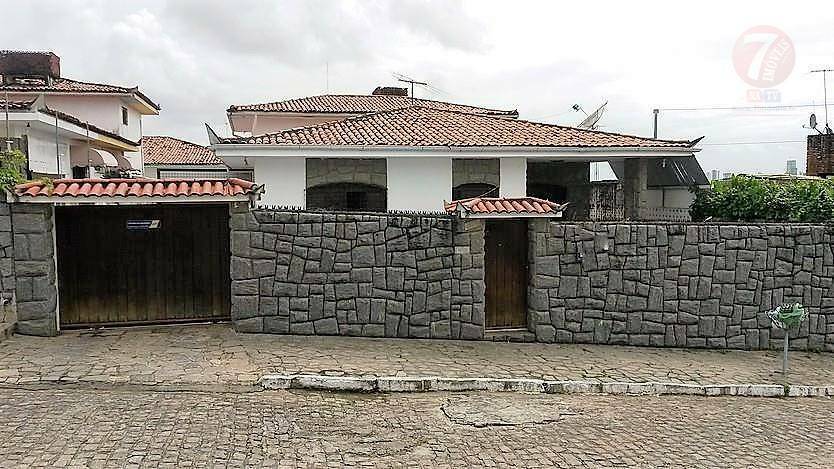 Casa residencial à venda, Estados, João Pessoa - CA0012.