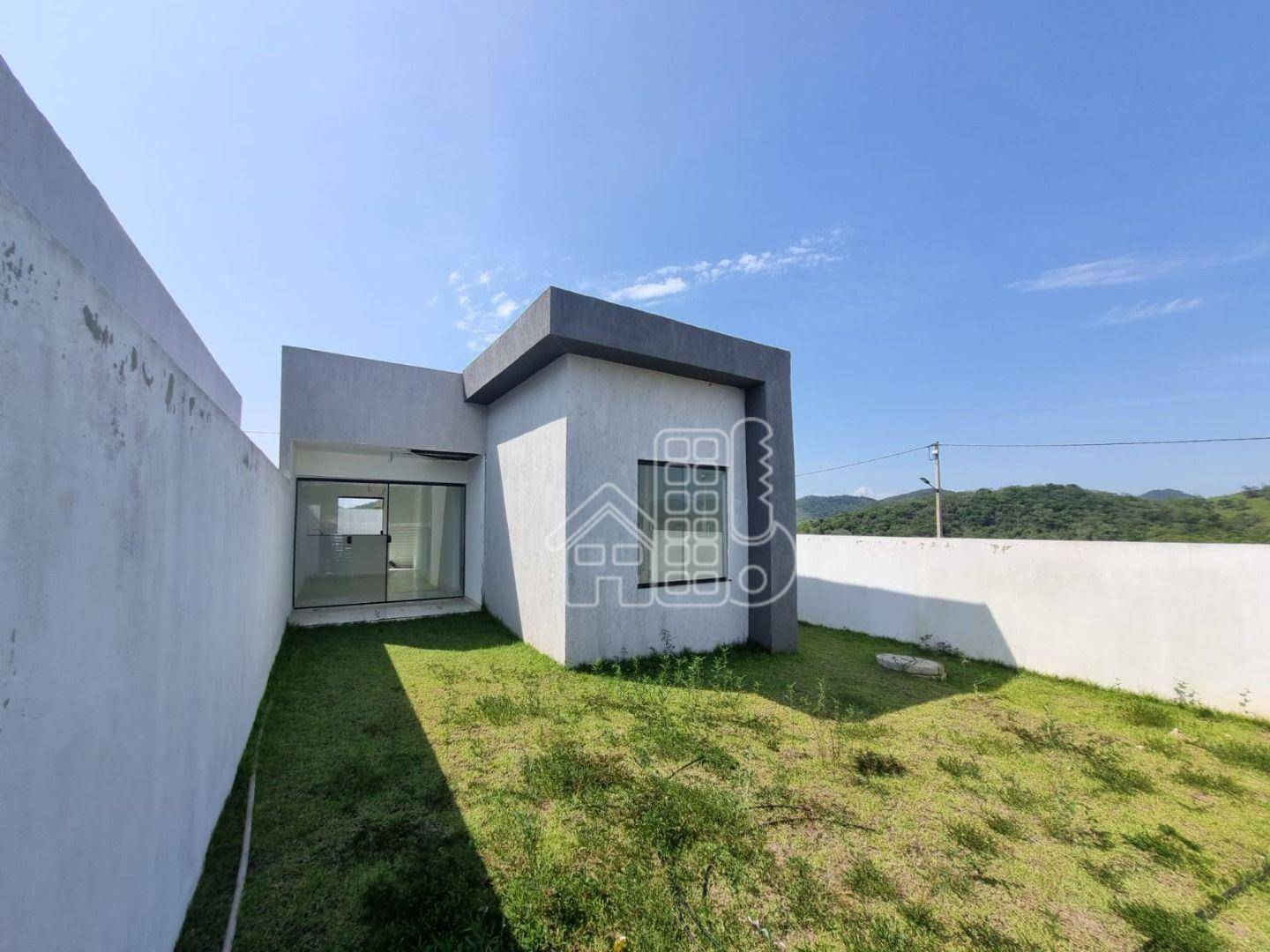 Casa com 3 dormitórios à venda, 55 m² por R$ 220.000,00 - Centro (Pachecos) - Itaboraí/RJ