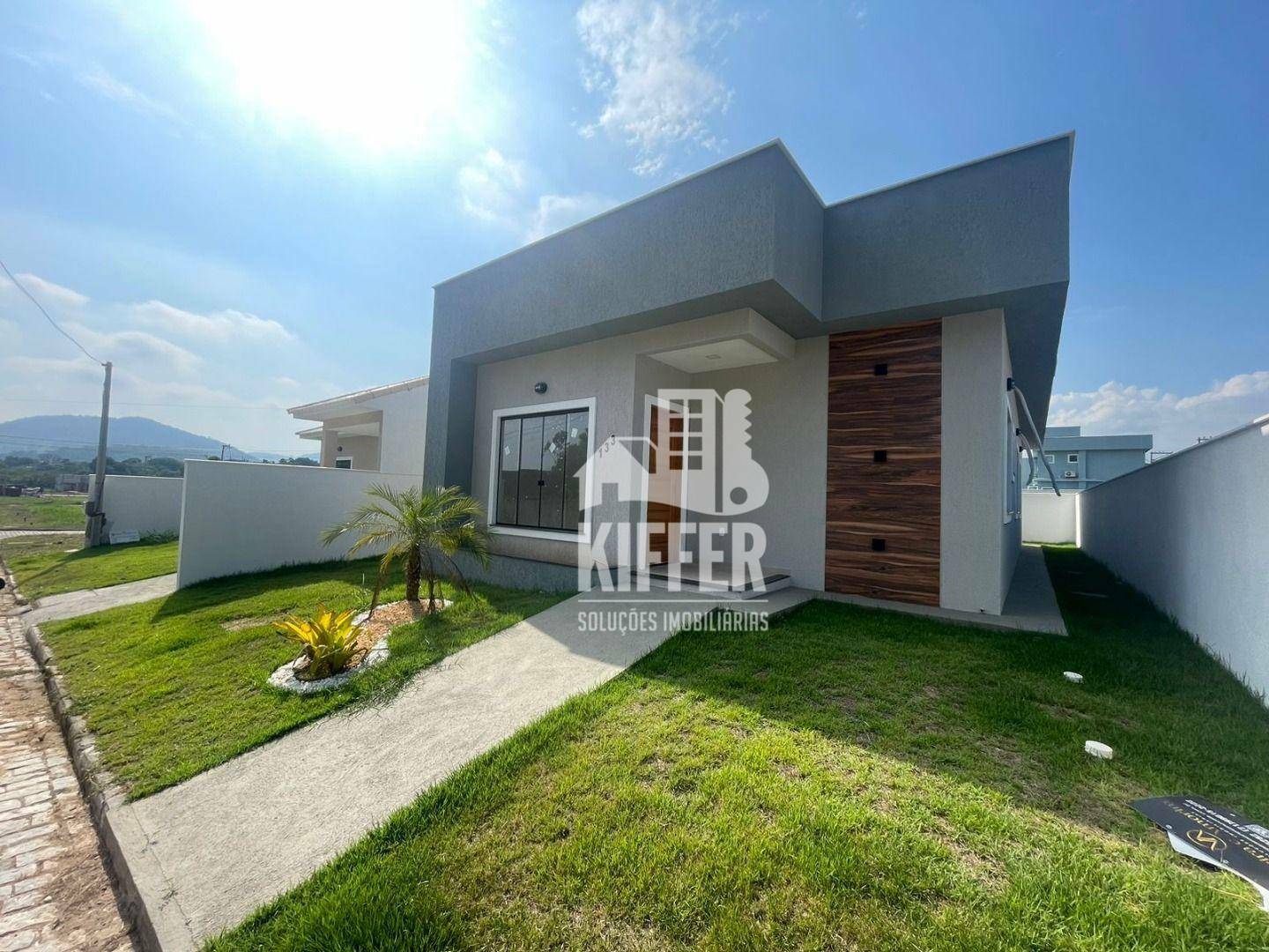 Casa com 3 dormitórios à venda, 99 m² por R$ 550.000,00 - Ubatiba - Maricá/RJ