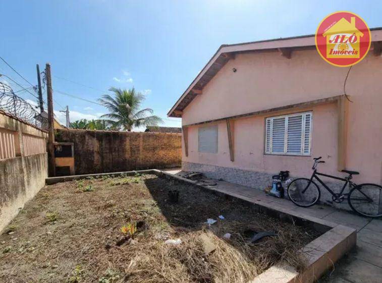 Casa isolada com 2 quartos à venda, 103 m² por R$ 575.000 - Tupi - Praia Grande/SP