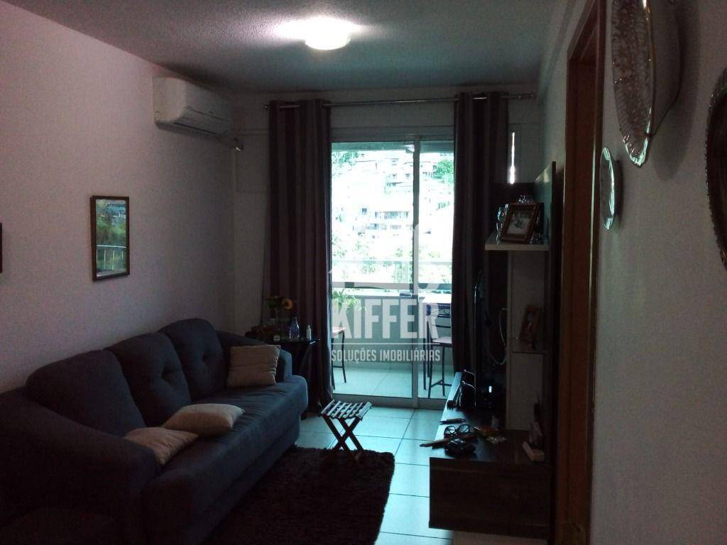 Apartamento com 2 dormitórios à venda, 60 m² por R$ 330.000,00 - Pendotiba - Niterói/RJ