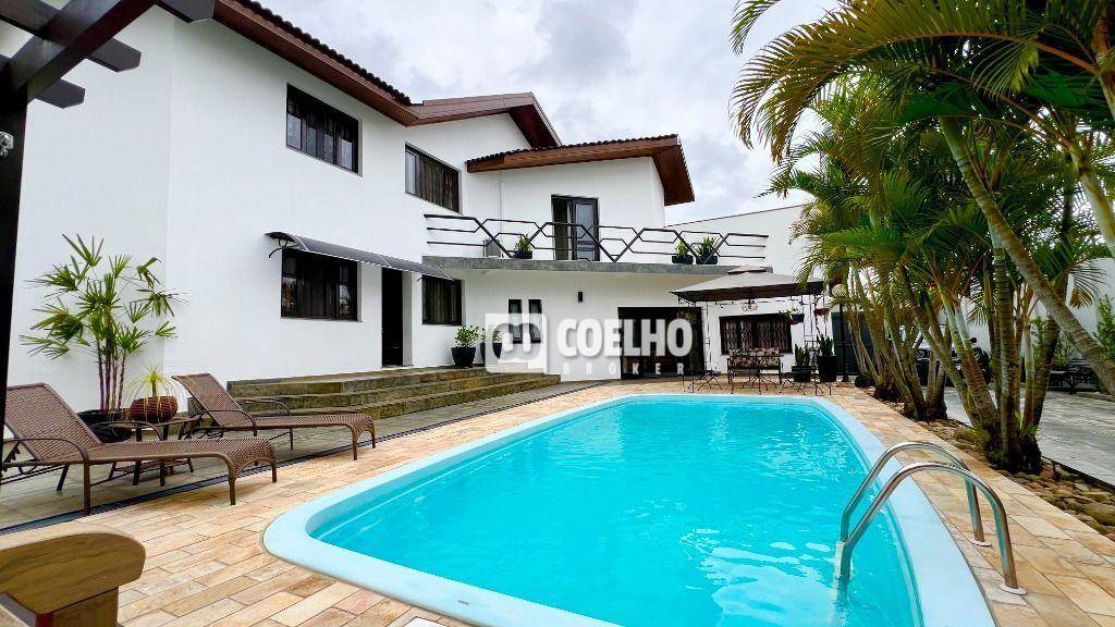 Casa com 5 dormitórios à venda, 563 m² por R$ 3.000.000,00 - Boneca do Iguaçu - São José dos Pinhais/PR