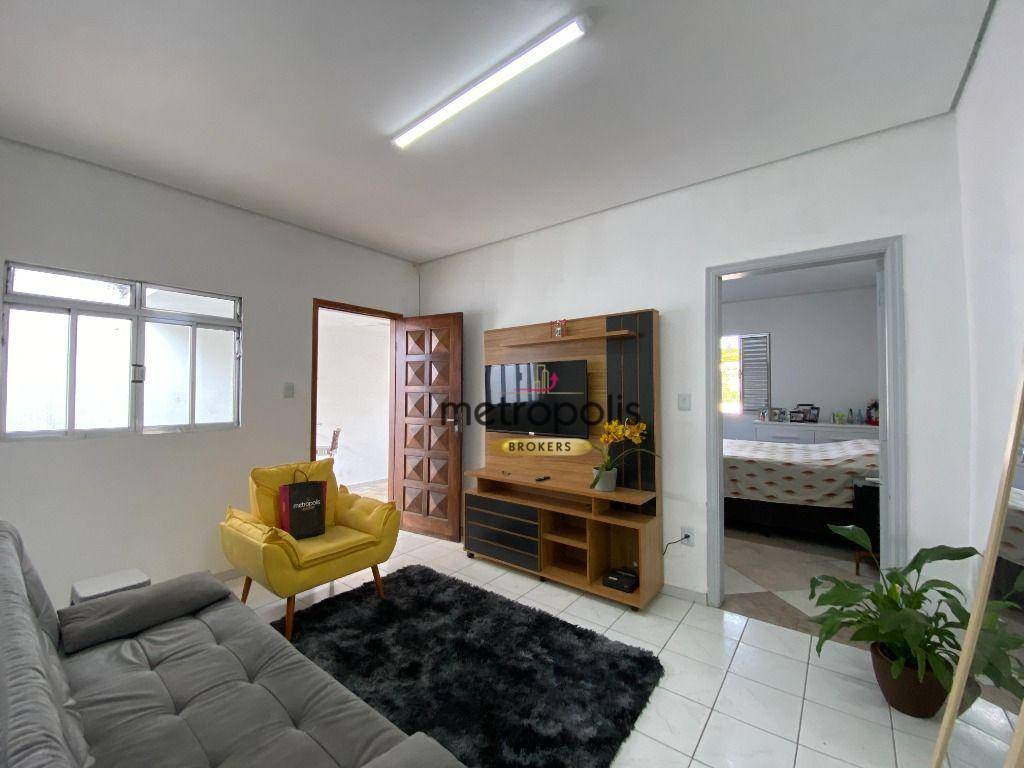 Casa com 3 dormitórios à venda, 145 m² por R$ 1.050.000,00 - Olímpico - São Caetano do Sul/SP