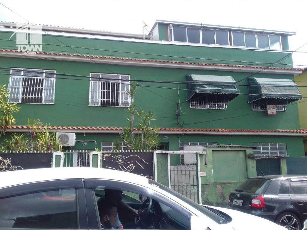 Sobrado com 2 dormitórios à venda, 70 m² por R$ 250.000,00 - Rocha - São Gonçalo/RJ