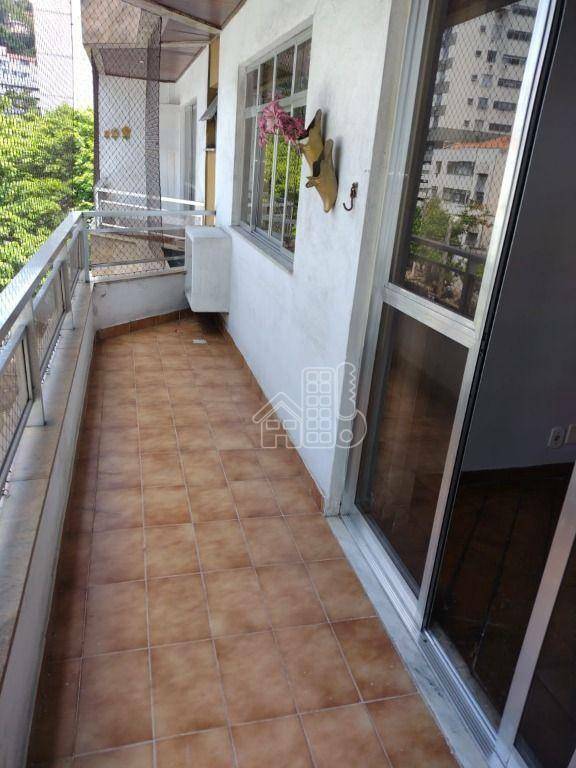 Apartamento com 3 dormitórios para alugar, 110 m² por R$ 3.936,00/mês - Icaraí - Niterói/RJ