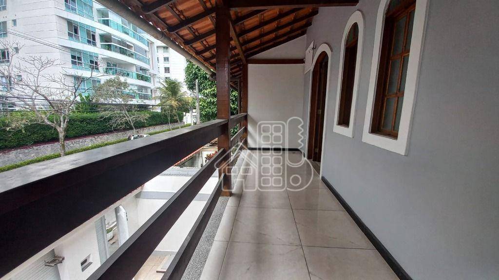 Casa com 4 quartos à venda, 250 m² por R$ 1.650.000 - Charitas - Niterói/RJ