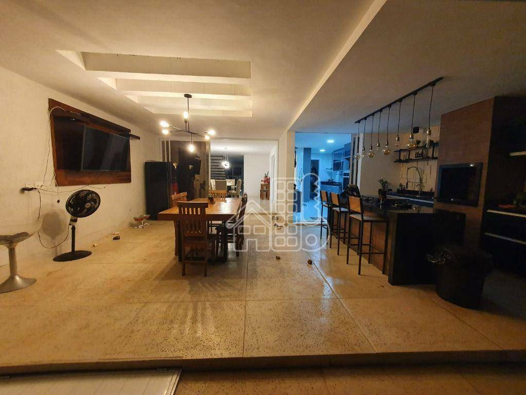 Casa à venda, 281 m² por R$ 3.990.000,00 - Camboinhas - Niterói/RJ
