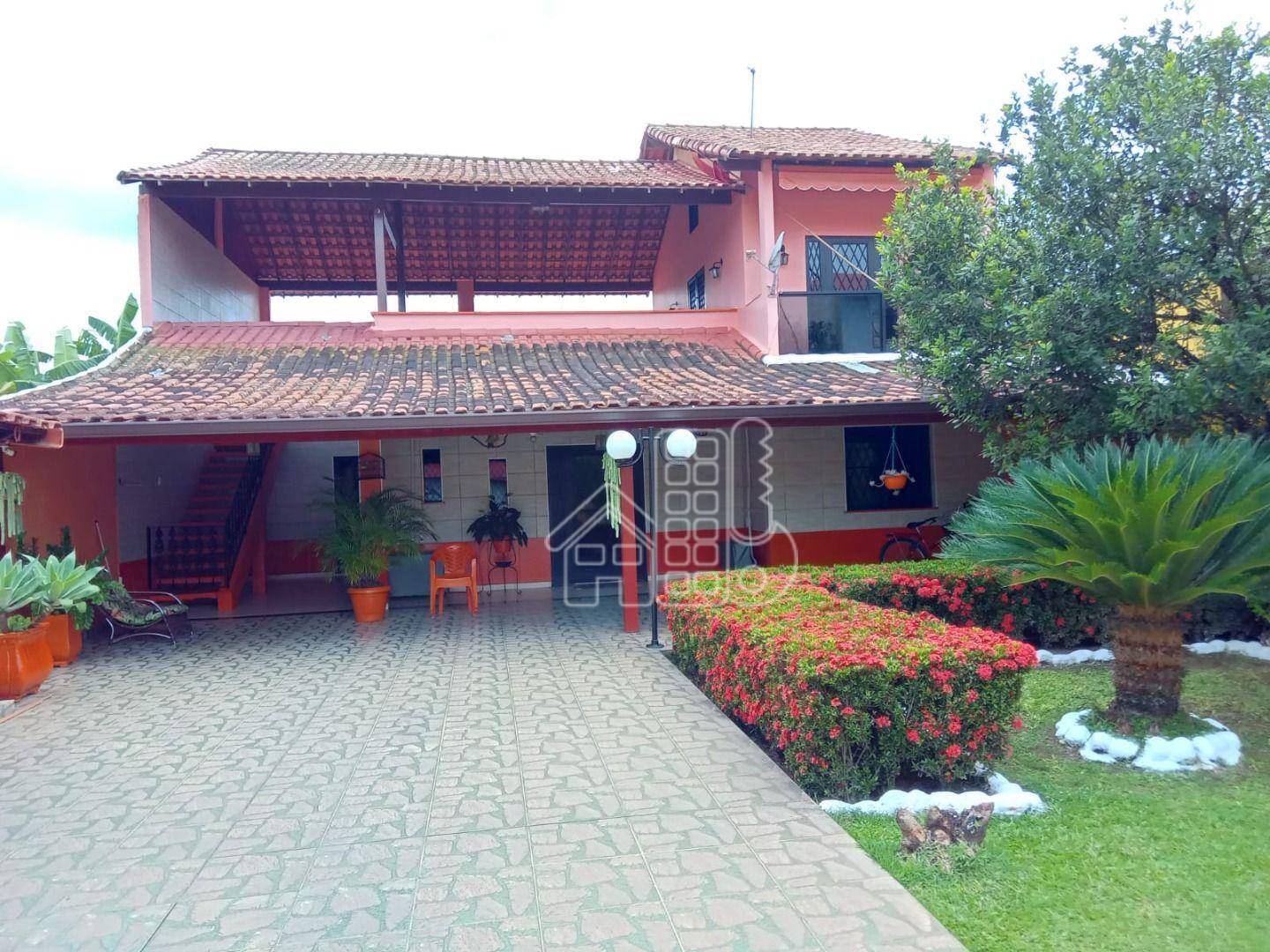 Casa com 3 quartos à venda, 85 m² por R$ 550.000 - São José do Imbassaí - Maricá/RJ