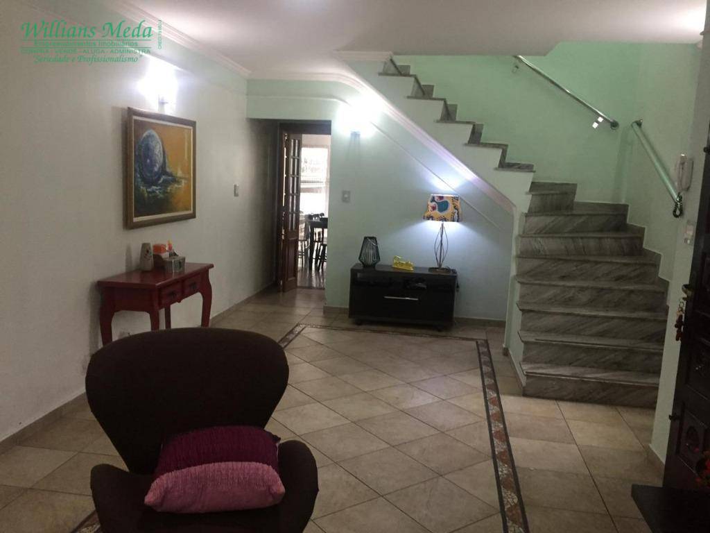 Sobrado com 3 dormitórios à venda, 160 m² por R$ 670.000 - Vila Harmonia - Guarulhos/SP