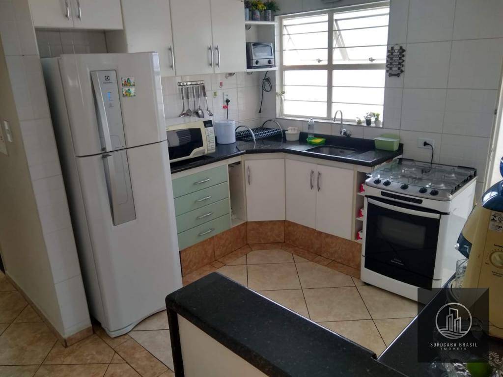 Sobrado com 3 dormitórios à venda, 148 m² por R$ 450.000 - Jardim Leocádia - Sorocaba/SP