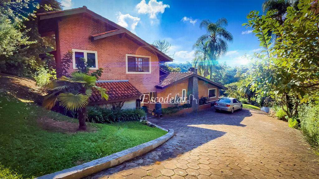 Casa à venda, 366 m² por R$ 1.600.000,00 - Serra da Cantareira - Mairiporã/SP