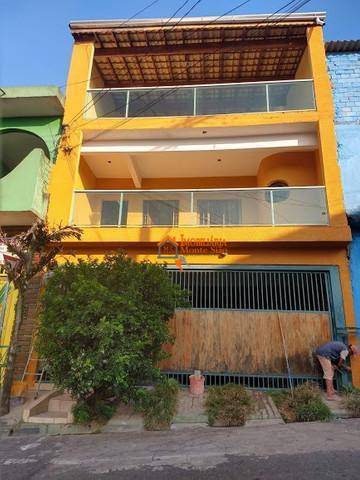 Sobrado com 3 dormitórios à venda, 300 m² por R$ 904.000,00 - Jardim Leblon - Guarulhos/SP