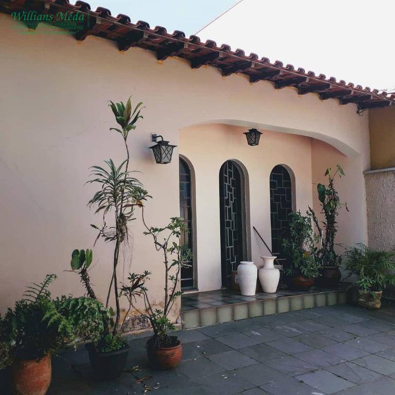 Casa com 3 dormitórios à venda, 125 m² por R$ 1.200.000,00 - Jardim Maria Helena - Guarulhos/SP