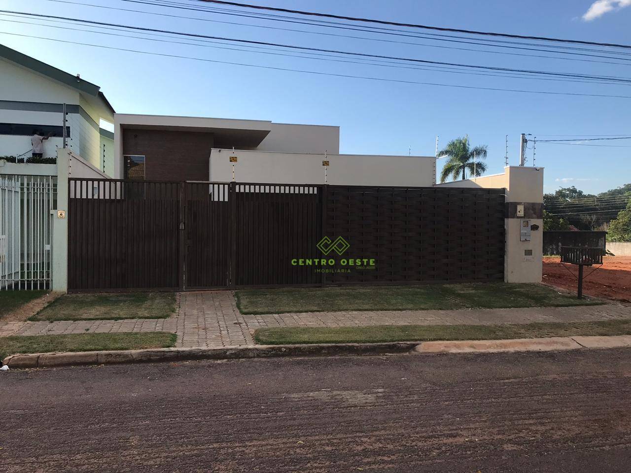 Casa com 2 dormitórios à venda, 254 m² por R$ 750.000,00 - Vila Goulart - Rondonópolis/MT