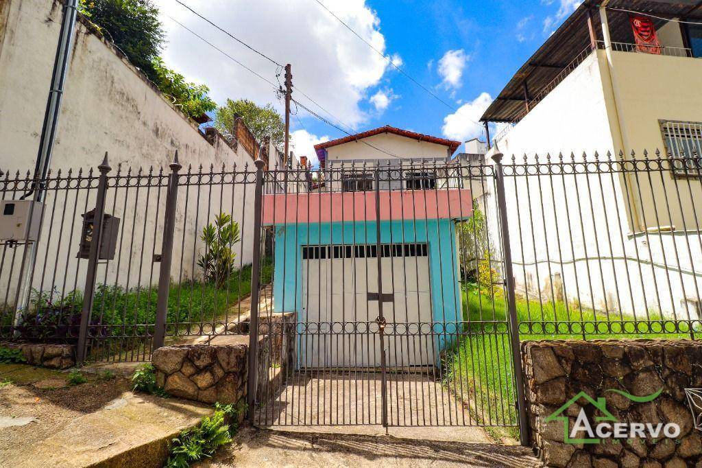 Casa para Alugar  à venda em São Mateus, Juiz de Fora - MG - Foto 1