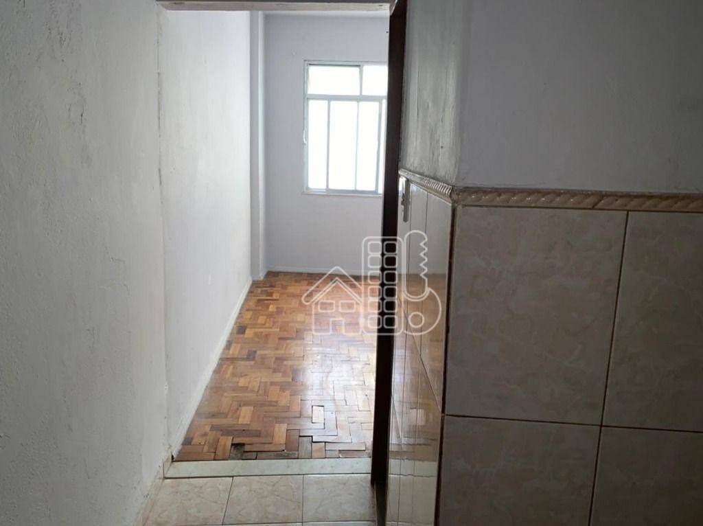 Apartamento com 1 dormitório à venda, 34 m² por R$ 115.000,00 - Centro - Niterói/RJ