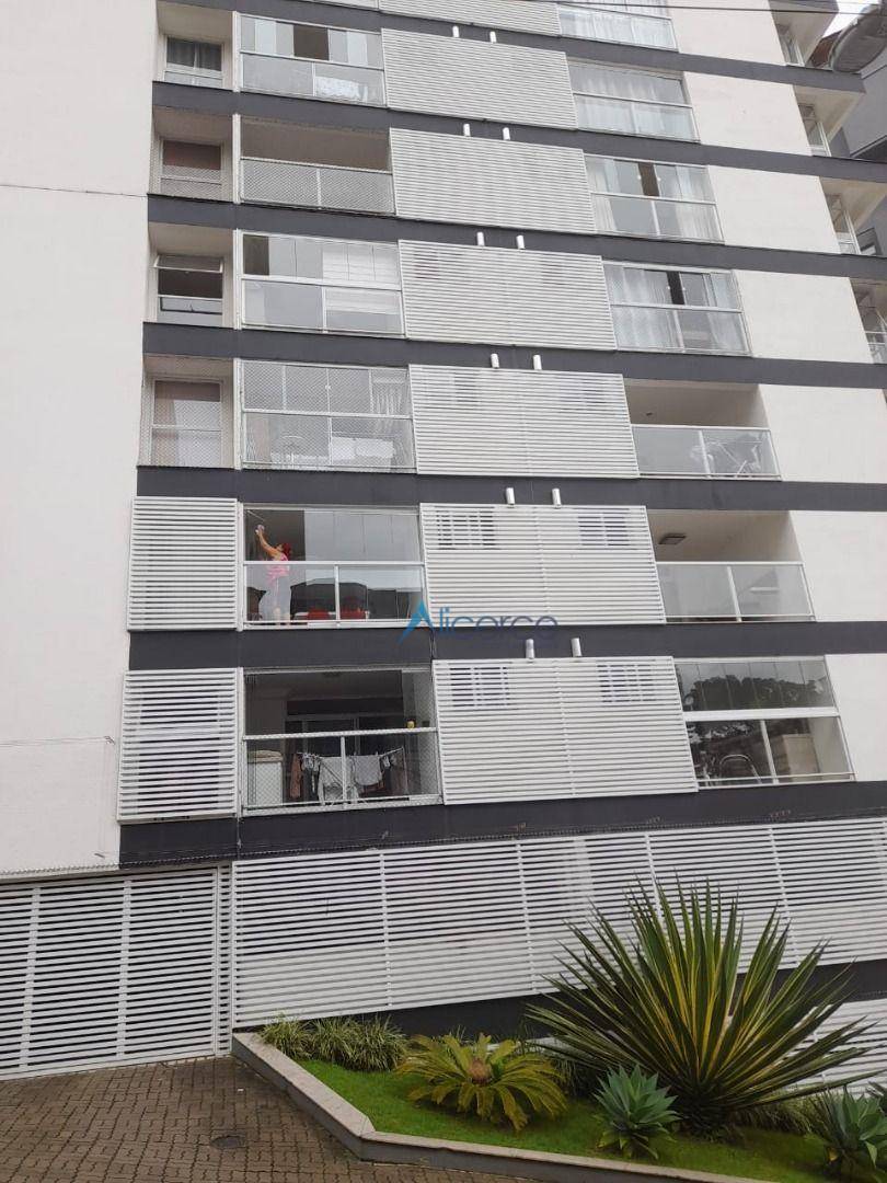 Apartamento com 2 dormitórios à venda, 121 m² por R$ 480.000,00 - Granbery - Juiz de Fora/MG