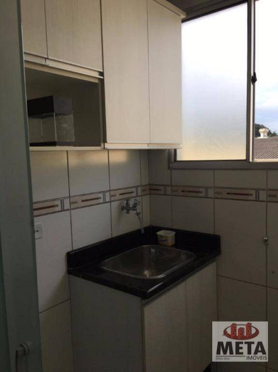 Apartamento com 3 Dormitórios à venda, 62 m² por R$ 230.000,00