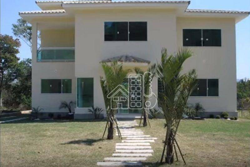 Casa com 4 quartos à venda, 240 m² por R$ 1.000.000 - Ubatiba - Maricá/RJ