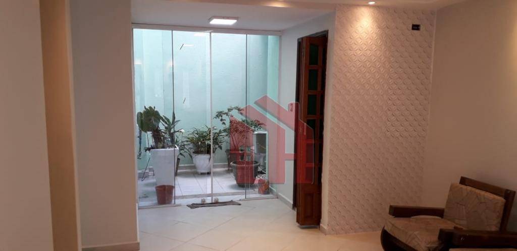 Sobrado com 3 dormitórios à venda, 200 m² por R$ 638.000,00 - Vila Belmiro - Santos/SP