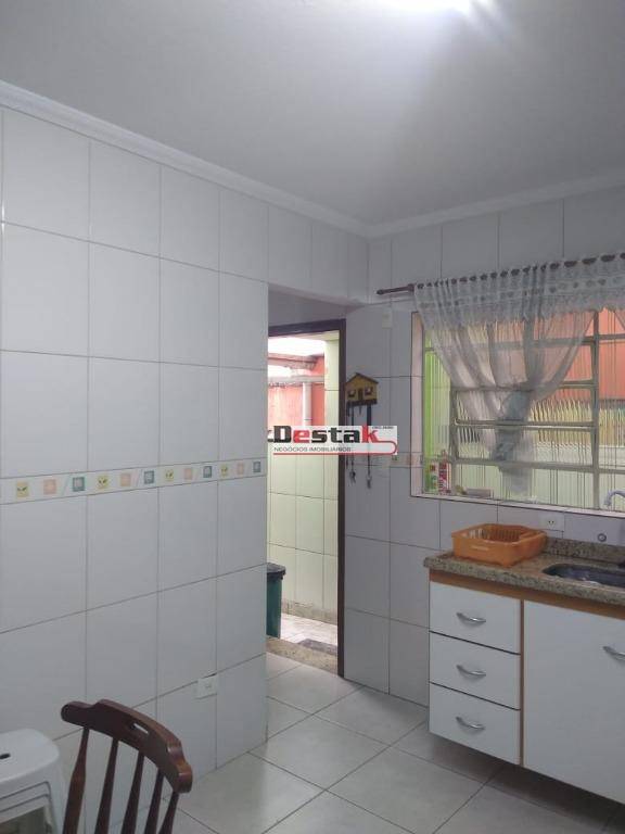 Sobrado com 2 dormitórios à venda, 100 m² por R$ 420.000,00 - Nova Petrópolis - São Bernardo do Campo/SP