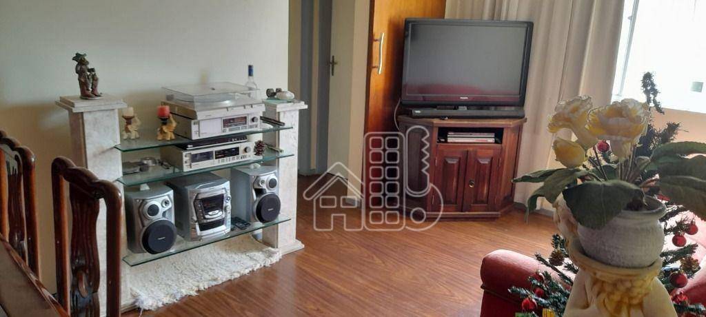 Apartamento com 2 dormitórios à venda, 70 m² por R$ 165.000,00 - Colubande - São Gonçalo/RJ