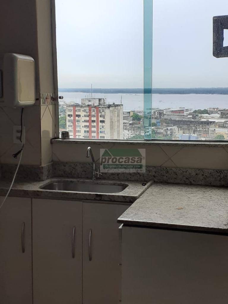 Apartamento com 3 dormitórios à venda, 100 m² por R$ 300.000,00 - Centro - Manaus/AM