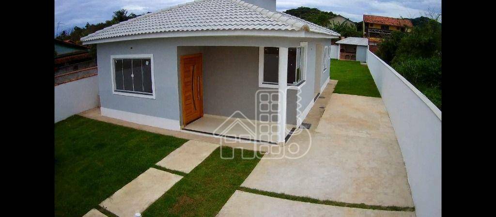 Casa com 3 dormitórios à venda, 92 m² por R$ 545.000,00 - Jardim Atlântico Central (Itaipuaçu) - Maricá/RJ