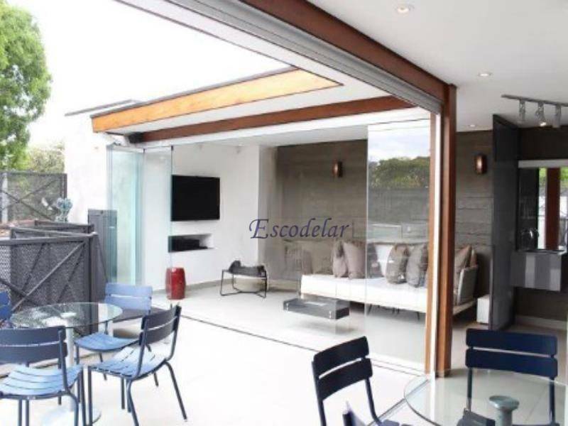Casa com 4 dormitórios à venda, 200 m² por R$ 3.600.000,01 - Jardim Novo Mundo - São Paulo/SP
