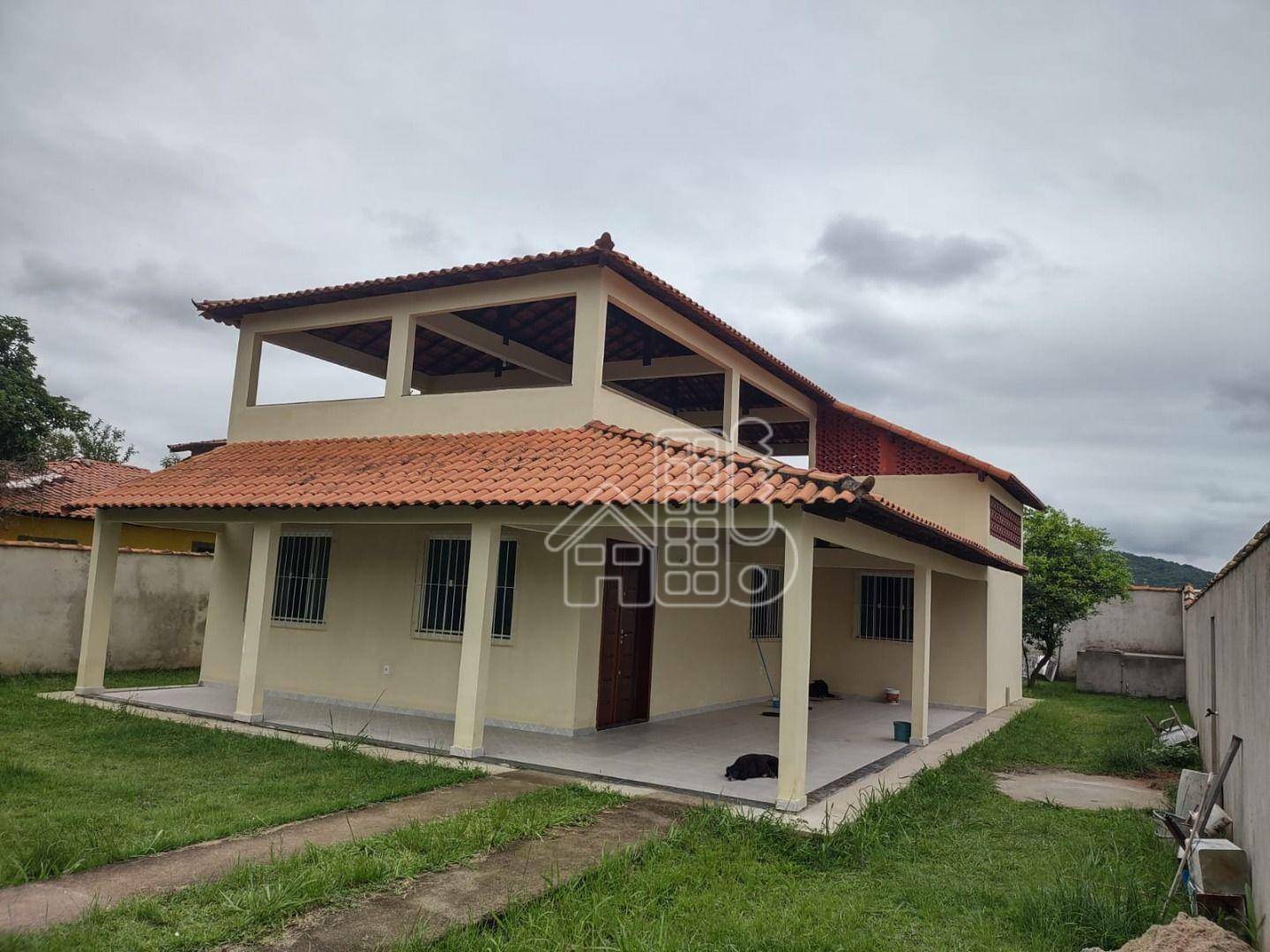 Casa com 2 dormitórios à venda, 219 m² por R$ 380.000,00 - Inoã - Maricá/RJ