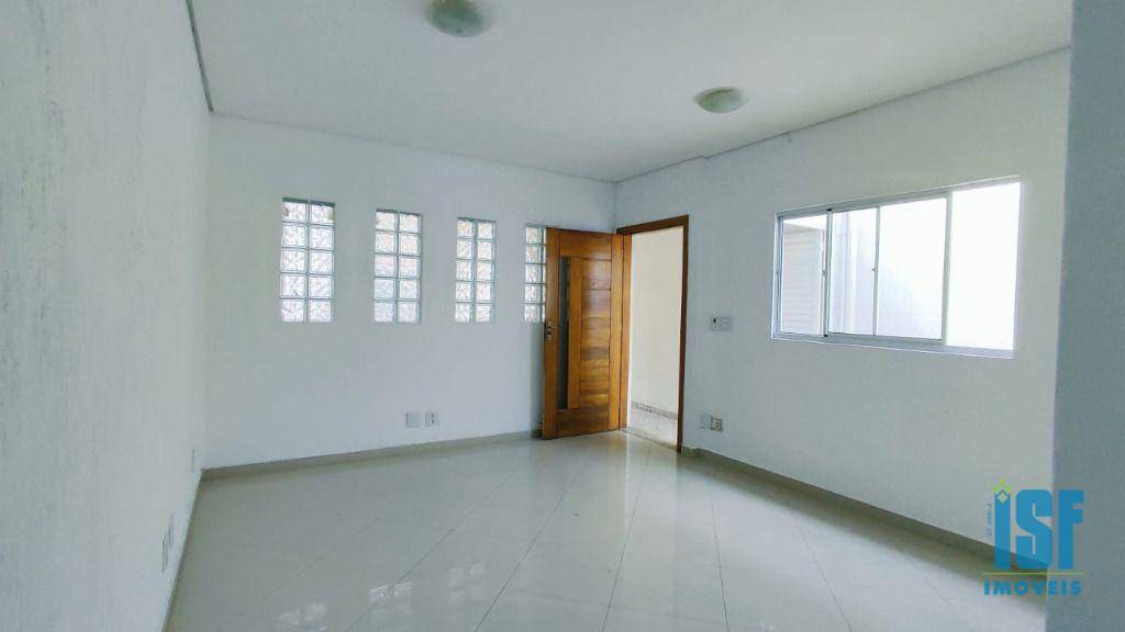 Casa com 3 dormitórios para alugar, 200 m² por R$ 2.575,00/mês - Vila Yara - Osasco/SP