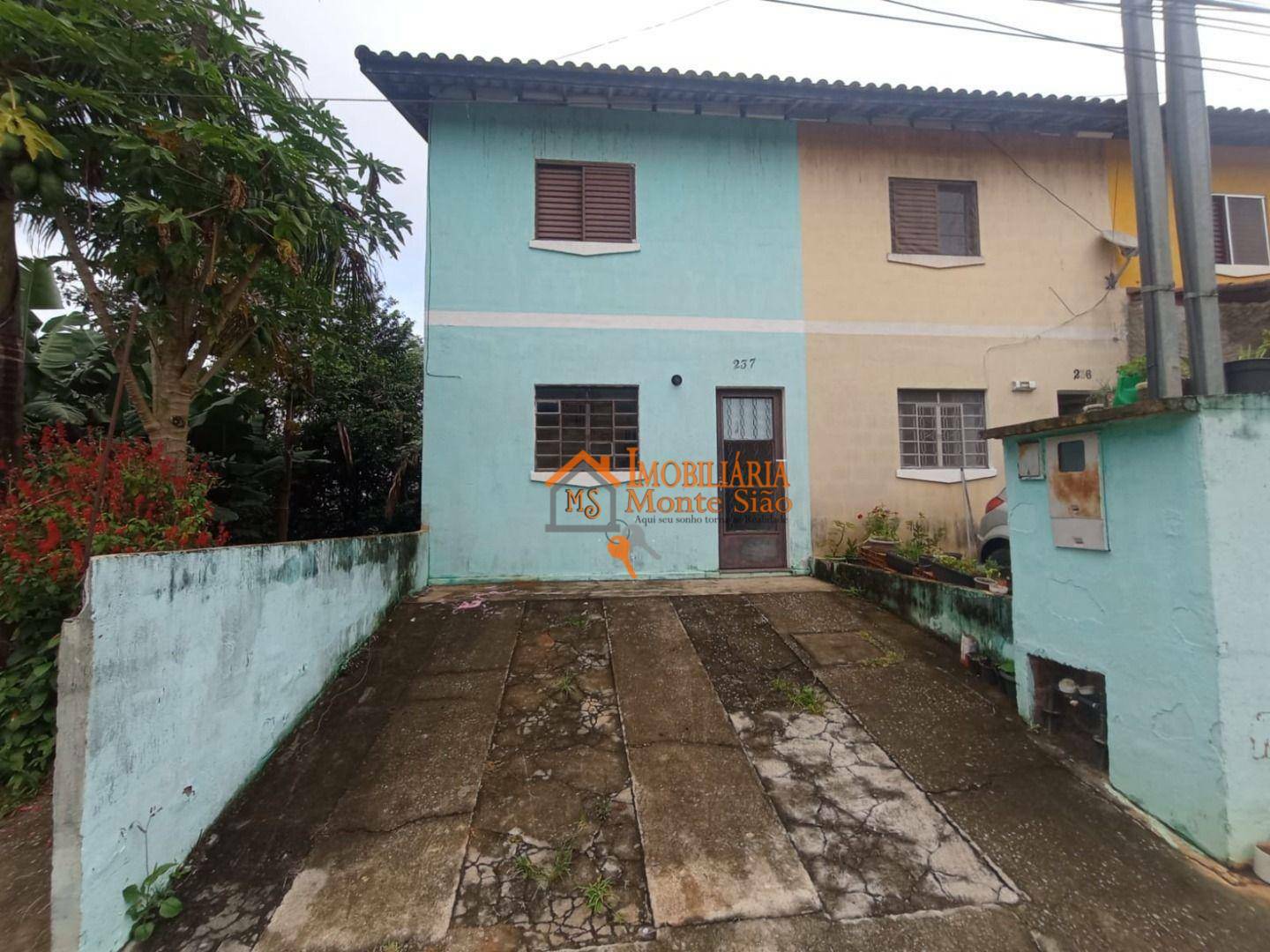 Sobrado com 2 dormitórios à venda, 70 m² por R$ 233.200,00 - São João - Guarulhos/SP