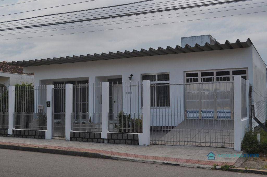 Casa com 6 dormitórios à venda, 300 m² por R$ 860.000,00 - Jardim Atlântico - Florianópolis/SC