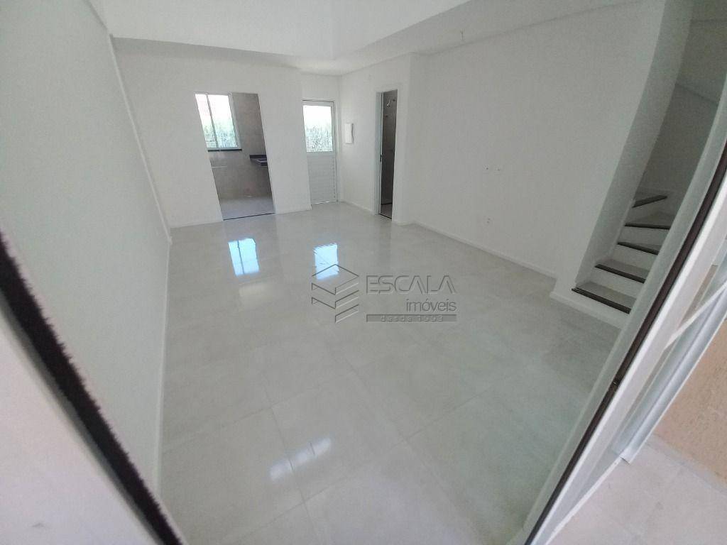 Casa duplex com 3 quartos à venda, 99 m², condominio fechado, nova, financia- Jacunda - Aquiraz/CE