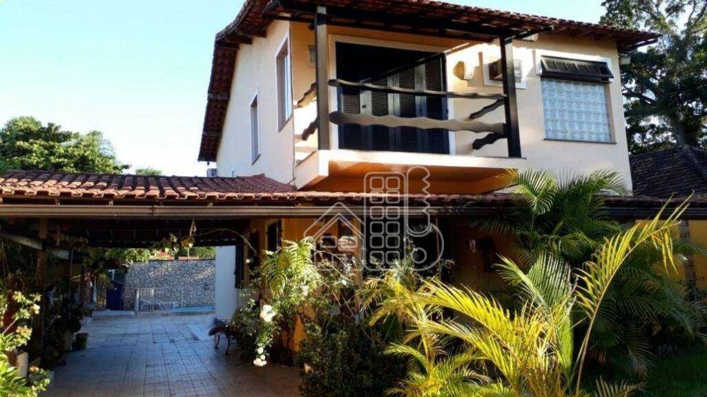 Casa com 3 quartos à venda, 190 m² por R$ 600.000 - Maria Paula - Niterói/RJ