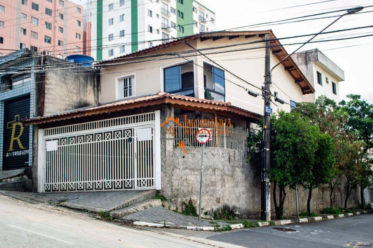 Sobrado com 3 dormitórios à venda, 154 m² por R$ 750.000,00 - Macedo - Guarulhos/SP