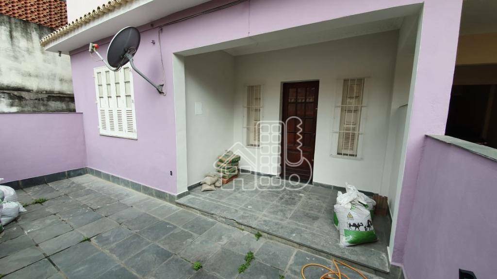 Casa com 2 dormitórios à venda, 76 m² por R$ 240.000,00 - Alcântara - São Gonçalo/RJ