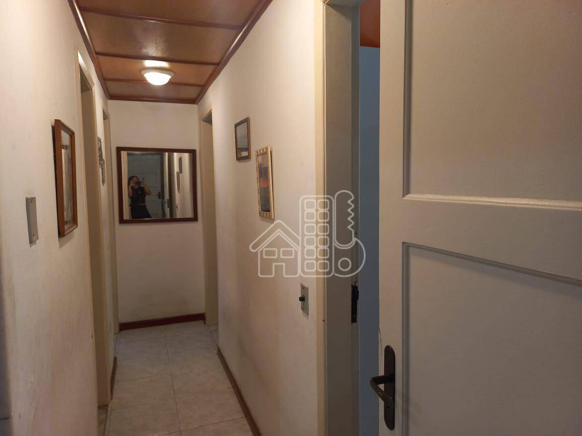 Apartamento com 3 dormitórios à venda, 90 m² por R$ 450.000,00 - Santa Rosa - Niterói/RJ