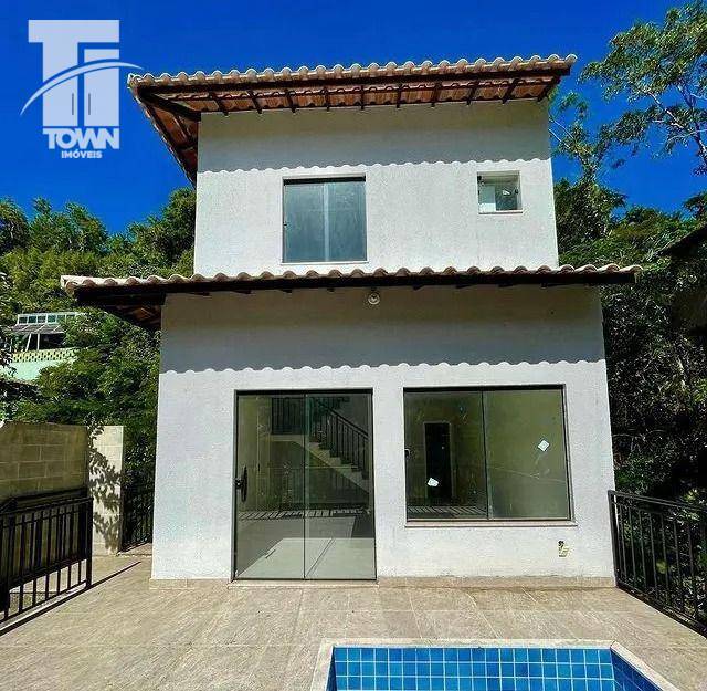 Casa com 3 dormitórios à venda, 300 m² por R$ 495.000,00 - Itaipu - Niterói/RJ