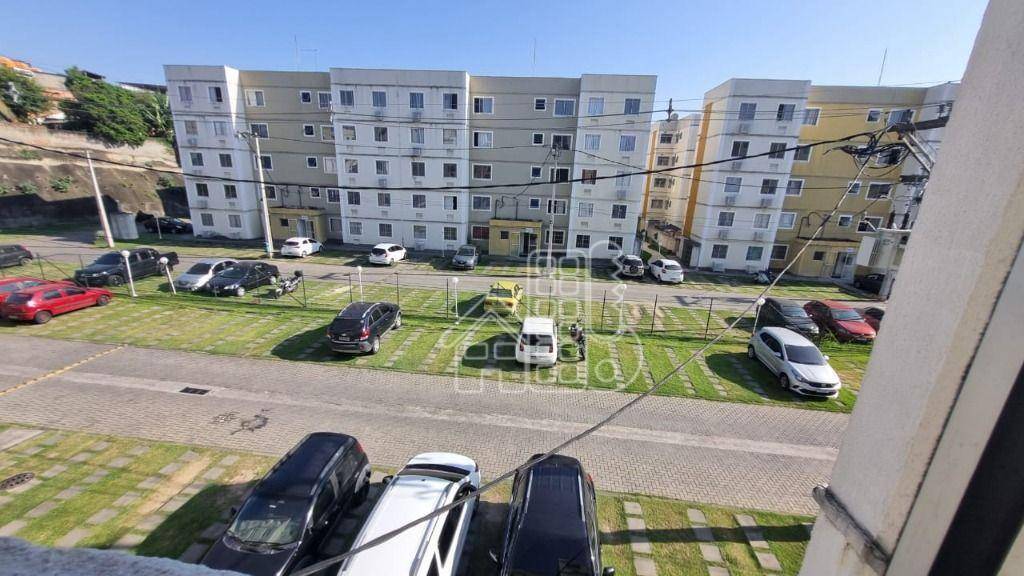 Apartamento com 2 dormitórios à venda, 42 m² por R$ 175.000,00 - Pião - São Gonçalo/RJ