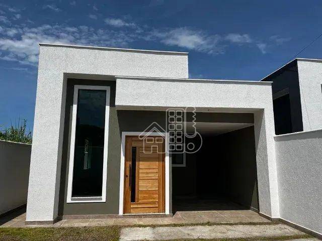 Casa com 3 quartos à venda, 132 m² por R$ 630.000 - Itaipuaçu - Maricá/RJ