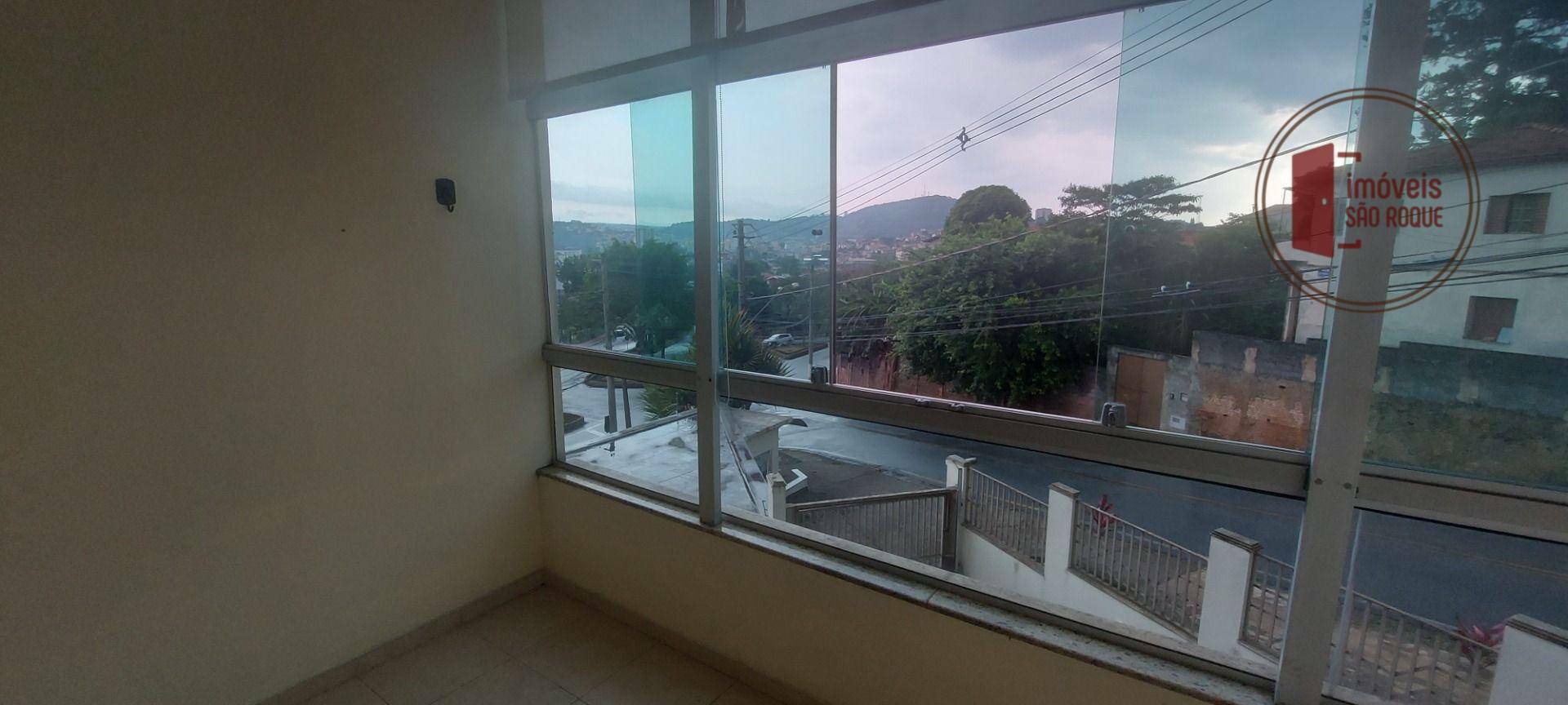 Apartamento com 3 dormitrios para alugar, 100 m por R$ 3.600,00/ms - Jardim Brasil - So Roque/SP