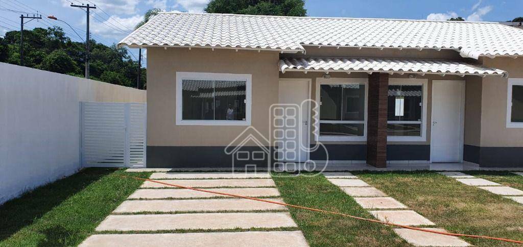 Casa com 2 dormitórios à venda, 54 m² por R$ 280.000,00 - Itapeba - Maricá/RJ