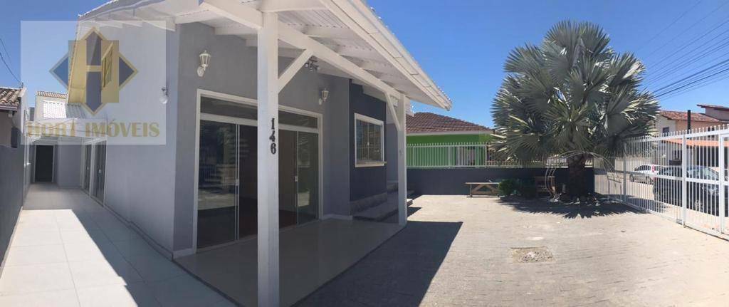 Casa com 3 dormitórios à venda por R$ 980.000,00 - Vila Nova - Porto Belo/SC